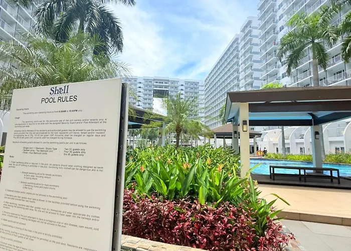 Shell Residences Moa By Paul Manila