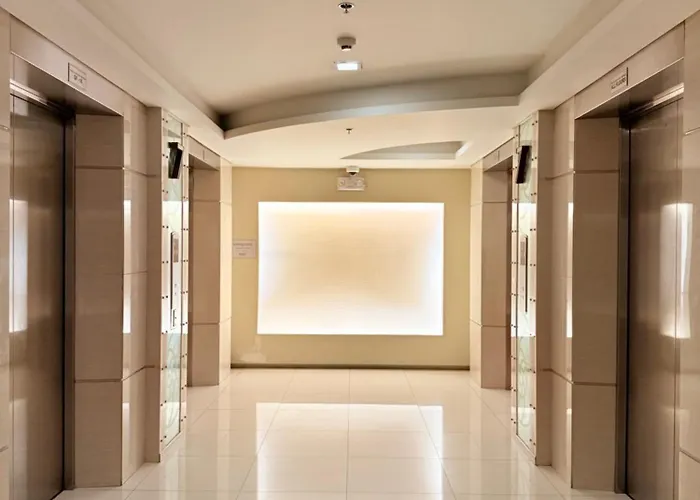 Shell Residences Moa By Paul 4* Manila