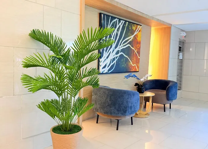 Shell Residences Moa By Paul Aparthotel